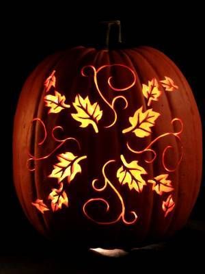 54 Fantastic Jack-O-Lantern Pumpkin Carving Ideas to Inspire You Pumkin Decoration, Pumpkin Cravings, Cute Pumpkin Carving, Halloween Pumpkin Carving Stencils, Pumkin Carving, Pumpkin Carving Party, Creative Pumpkin Carving, Easy Pumpkin Carving, Halloween Fest