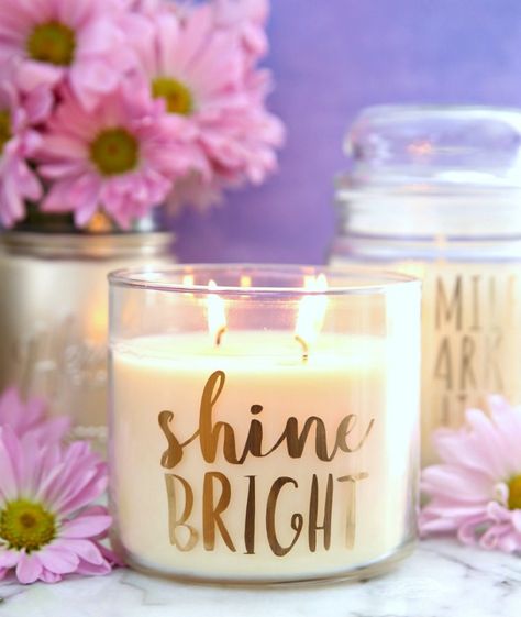 Inspirationa Candles made with Cricut and vinyl Cricut Projects Candles, Cute Candle Sayings, Cricut Labels For Candles, Candle Vinyl Ideas, Vinyl Candle Ideas, Diy Candle Labels Cricut, Cricut Christmas Candles, Cricut Candle Labels, Vinyl Cricut Ideas