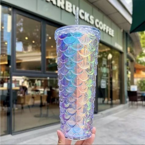 2023 China Starbucks Anniversary Tumbler 24oz Pink Gradient Fish Scale Cup Mermaid Scales Condition: Brand New Material: Plastic Cold Water Cup Hand Wash Only Do Not Microwave Do Not Dishwash Mermaid Cup, Starbucks Cup Art, Disney Cups, Starbucks Accessories, Iridescent Color, Cute Coffee Cups, Custom Starbucks Cup, Unicorn And Glitter, Acrylic Cups