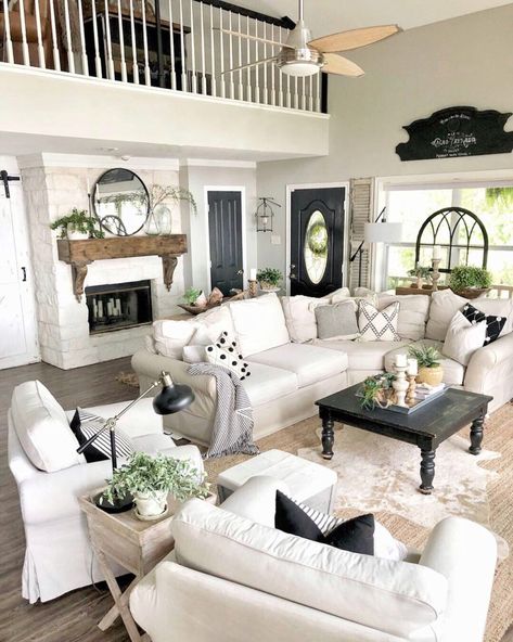 Farmhouse Living Room Furniture, Farmhouse Ideas, Farmhouse Living Room, Farmhouse Decor Living Room, Diy Interior, House Projects, White Furniture, Room Board, Couches Living Room