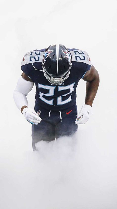 Derrick Henry Wallpaper, Henry Wallpaper, Titans Wallpaper, Nfl Titans, Tennessee Titans Football, Football Run, Titans Football, Football Usa, Nfl Football Pictures