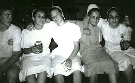 Rumspringa...the Amish teens go nuts!! Amish Traditions, Holt Norfolk, Rumspringa, Bible Interpretation, Amish Culture, Amish Community, Losing My Religion, Pennsylvania Dutch, Cultural Identity