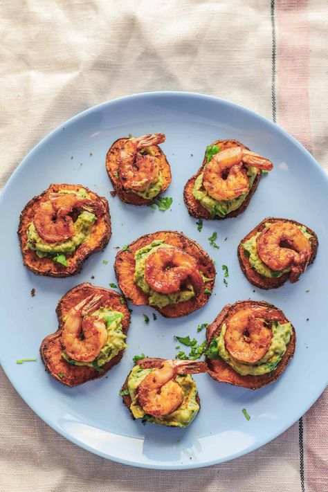 Shrimp And Sweet Potato, Shrimp Sweet Potato, Easy Cajun Shrimp, Sweet Potato Appetizers, Thanksgiving Appetizers Healthy, Sweet Potato Bites, Guacamole Bites, Shrimp Appetizer, Shrimp And Avocado