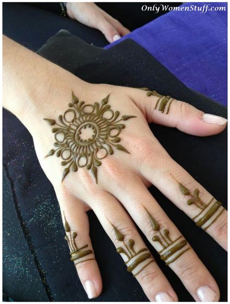 Mehndi designs images, Mehandi Designs art ideas, mehndi designs for hands, beautiful and cute mehndi designs, latest mehandi designs, amazing mehandi designs, simple and easy mehndi designs, bridal mehndi designs, Pakistani mehndi designs, floral mehndi designs, Arabic mehndi designs. Simple And Easy Mehndi Designs For Back Hand, Mehndi Designs Finger, Mehndi Design Back Hand, Henna Hand Designs, Henna Designs Back, Small Henna Designs, Henne Tattoo, Small Henna, Canister Labels