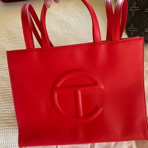 Medium Telfar Bag, Medium Telfar, Telfar Bags, Branded Shopping Bags, Telfar Handbags, Tan Bag, Lipstick Bag, Bag Luxury, Orange Bag