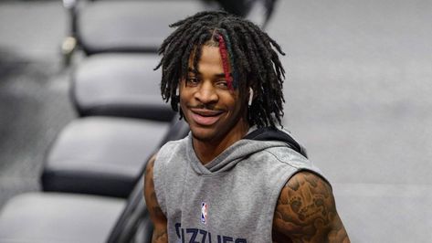 Ja Morant Short Dreads, Ja Morant Dreads Braids, Jamorant Dreads, Ja Morant Dreadlocks, Ja Morant Locs Style, Ja Morant Dreads Styles, Ja Morant Braids, Ja Morant Dreads, Ja Morant Hairstyle