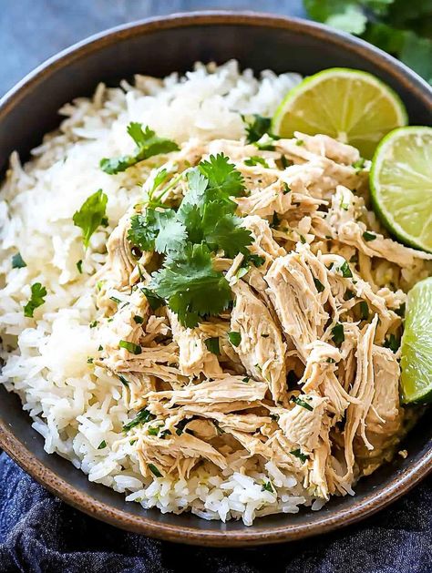 Slow Cooker Lime Cilantro Chicken Slow Cooker Thai, Thai Chicken Recipes, Slow Cooker Thai Chicken, Coconut Lime Chicken, Cilantro Chicken, Healthy Slow Cooker, Veggie Stir Fry, Thai Chicken, Registered Dietitian