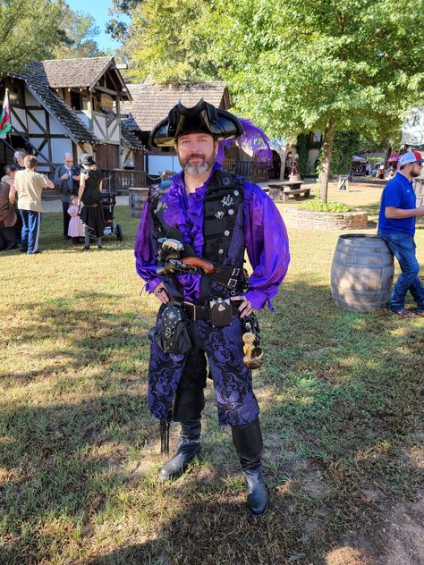 Victorian Pirate, Airship Captain, Black Pirate, Pirate Shirt, Steampunk Airship, Victorian Gentleman, Pirate Jacket, Pirate Outfit, Red Pictures