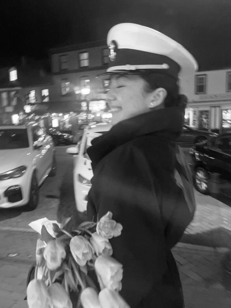 Marine Woman Aesthetic, Navy Sailor Aesthetic, Female Marine Aesthetic, Usna Naval Academy, Merchant Navy Aesthetic, Us Navy Aesthetic, Military Nurse Aesthetic, Navy Aesthetic Military, Marine Corps Aesthetic