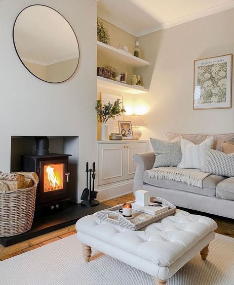 White Front Room Ideas Modern, Natural Tones Living Room Cozy, Cream Victorian Living Room, Cream Sitting Room Ideas, Small Snug Room Ideas Cozy Nook, The White Company Living Room, White Company Living Room, Neutral Lounge Ideas, White Lounge Ideas