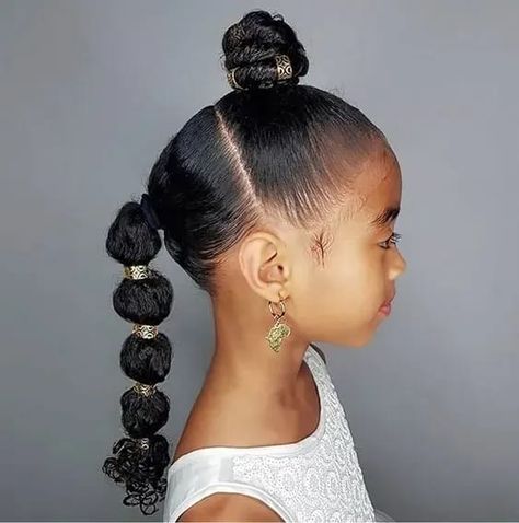 Bubble Ponytails Hairstyle on Mixed Kids Kids Haircut Styles, Winter Natural Hairstyles, Black Haircut Styles, Winter Hair Care, Trendy We Fryzurach, Dunner Wordend Haar, Hairstyles Kids, Natural Hairstyles For Kids, Girls Natural Hairstyles