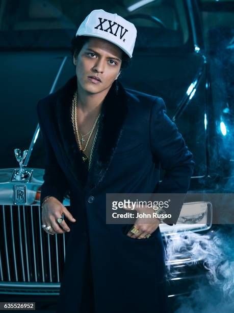 11,862 Bruno Mars Photos & High Res Pictures - Getty Images Mars Photoshoot, Bruno Mars Wallpaper, Mars Pictures, Mars Wallpaper, Mars Photos, Latina Magazine, October 21, Bruno Mars, Walk Of Fame