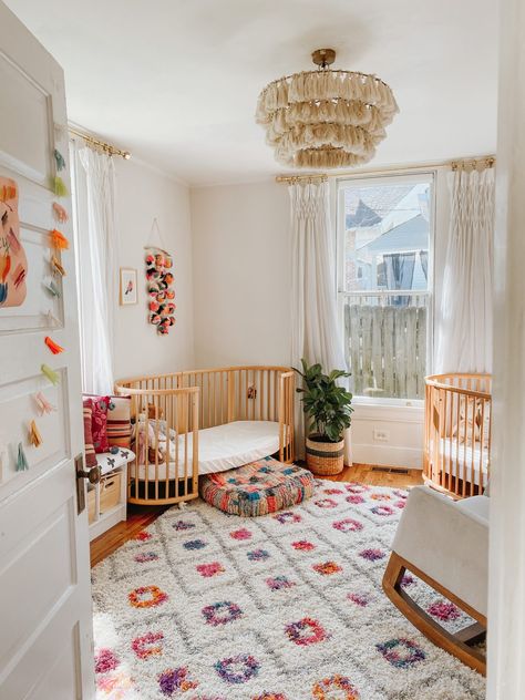 Simple Kids Room, Shared Nursery, Tiny Nursery, Nursery Room Design, Baby Room Inspiration, Nursery Room Inspiration, Baby Room Design, Nursery Baby Room, Baby Bedroom