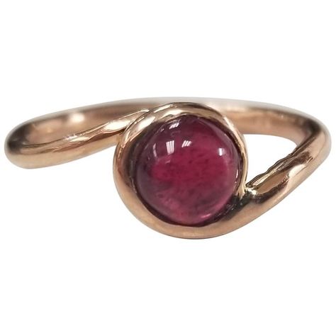 Aventurine Ring, Ruby Ring Vintage, Ruby Ring Gold, Diamond Wedding Rings Sets, Gem Diamonds, Vintage Style Rings, Ruby Engagement Ring, Jewelry Design Earrings, Cabochon Ring