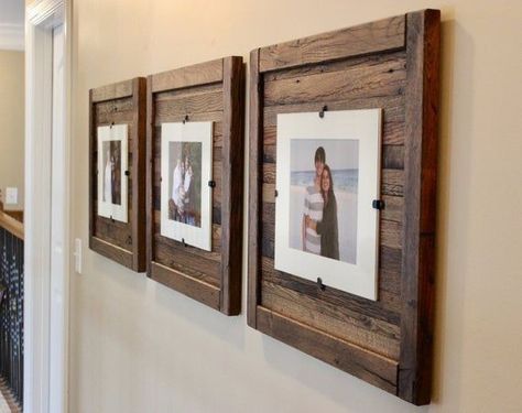 Reclaimed Wood Picture Frames, Koti Diy, Rustic Picture Frames, Rustic Pictures, Reclaimed Wood Frames, Diy Casa, Rustic Wood Frame, Diy Picture Frames, Reclaimed Oak