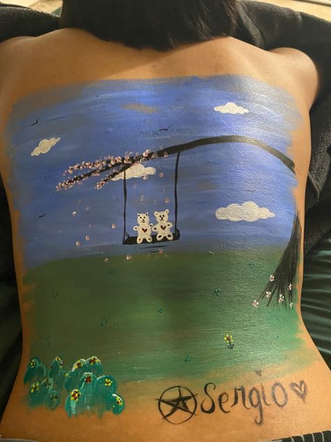 Painting and Art Paint On Back Boyfriend, Painting With Boyfriend Date, Cute Art Date Ideas, Painting On Back Boyfriend, Couple Painting Date Ideas, Painting Ideas With Boyfriend, Arts And Crafts For Couples, Cute Couple Crafts To Do Together, Couple Arts And Crafts Ideas