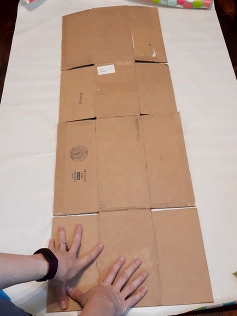 How to Wrap the Inside of a Box How To Make Cardboard Gift Boxes, How To Wrap A Box Inside And Out, Shipping Box Ideas, Cardboard Box Storage, Comfort Box, Usps Boxes, Craft Fur, How To Wrap, Gift Wrap Box