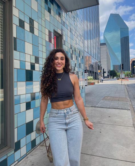 @punk_salami • Instagram photos and videos Leana Deep, Leana Deeb, Nikki Bella Photos, Beatiful People, Crossfit Women, Midsize Outfits, Fit Girl Motivation, Fitness Inspiration Body, Casual Day Outfits