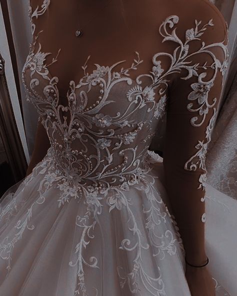 Wedding Dresses Night Party, Wedding Dresses Colour, Wedding Dress Crystals, Wedding Dresses Amazon, Dream Wedding Decorations, Fairy Tale Wedding Dress, Pretty Wedding Dresses, Cute Wedding Dress, Dream Wedding Ideas Dresses