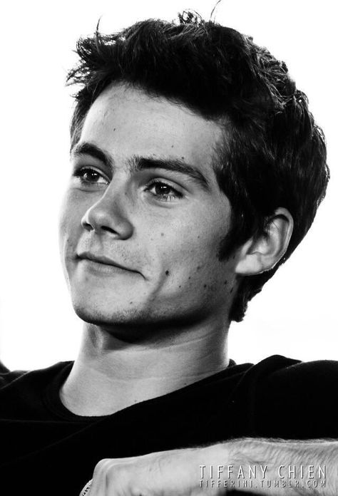 Dylan O'Brien  | Dylan O'Brien. | Sooo Cute :') Short Hair, Black And White, Hair, White, Black