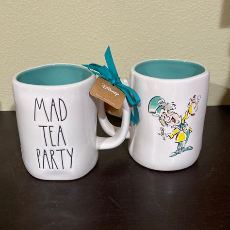 New Rae Dunn | Disney Ceramic Mug Alice In Wonderland Theme Mad Tea Party Mad Hatter Image On Back Listing Is For One Mug Mad Hatter Images, Rae Dunn Disney, Mike And Sulley, Green Coffee Mugs, Halloween Hocus Pocus, Spring Coffee, Disney Alice In Wonderland, Wonderland Theme, Alice In Wonderland Theme