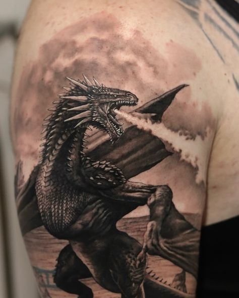 Marcos Paulo Torre / Micro Realismo / Geek | M E L E Y S ⚡️ The Red Queen #dragon #dragao #houseofthedragon #houseofdragons #meleystheredqueen #meleys #meleysthedragon #gameofthrones… | Instagram Meleys Dragon, Queen Dragon, Targaryen Dragons, Dragon Tattoos For Men, The Red Queen, Dragon Tattoos, House Targaryen, House Of Dragons, Red Queen