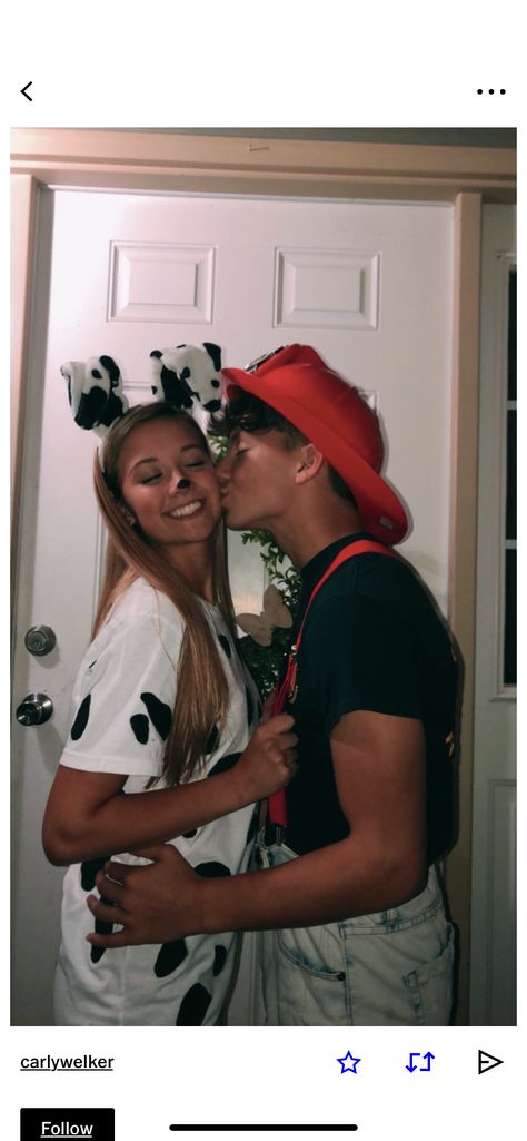 Cute Couple Halloween Costumes Movies, Couples Halloween Costume Biracial, Teenage Couples Halloween Costumes, Cute Relationship Halloween Costumes, Teenage Couple Costume, Halloween Bf And Gf Costumes, Halloween Costumes For Boyfriend And Girlfriend, Halloween Costumes For Blonde Hair Women, Halloween Costume With Boyfriend