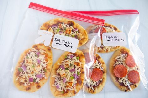 Make Ahead and Freeze Mini Naan Pizzas – Stonefire Authentic Flatbreads Easy Pizza Recipes, Mini Naan, Naan Pizzas, Pizza Craving, Bbq Chicken Flatbread, Chicken Flatbread Pizza, Naan Bread Pizza, Naan Pizza Recipes, Thanksgiving Food Sides