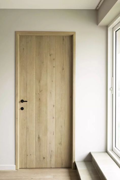 Frosted Glass Interior Doors, Pine Interior Doors, Plank Door, Solid Core Interior Doors, Internal Glass Doors, Pine Doors, Door Molding, Glass Doors Interior, Oak Doors