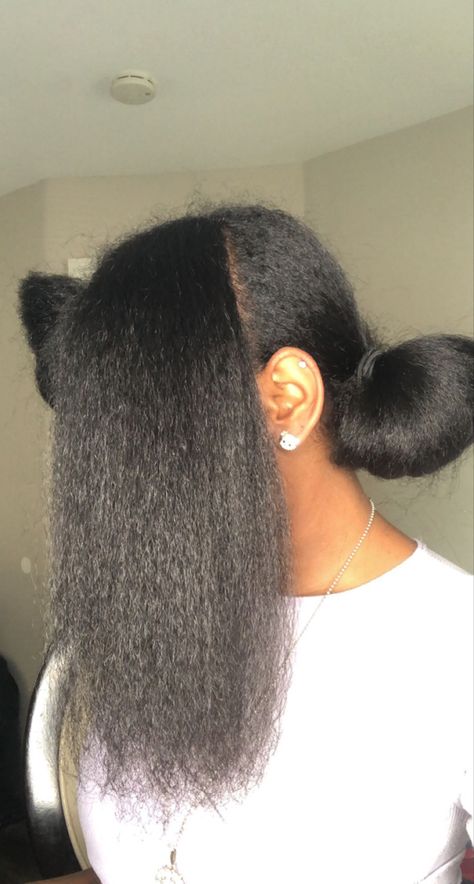 Healthy Hair Growth Aesthetic, Healthy 4c Hair Aesthetic, Blowdried Hair Styles Black Women, Blowout On Long Hair, Hair Growth Aesthetic, Healthy Hair Aesthetic, Healthy Black Hair, Long Hair Black, Natural Hair Pictures