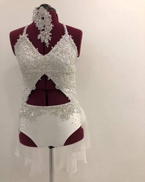 Lyrical Dance Outfits, Lyrical Dance Costumes Solo, Lyrical Dance Costumes Dresses, Contemporary Dance Outfits, Dance Fits, Lyrical Dance Costumes, Lyrical Dress, Solo Dance Costumes, Cute Dance Costumes