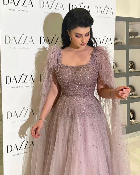 Item Number : SS406 with 2 Colors Size :6,8,10,12,14,16,18 Available Now Full Sleeve Prom Dress, Evening Dresses Short Parties, Turkey Wedding, Pink Luxury, Sets Outfit, Evening Dresses Short, Evening Dresses Plus Size, Ball Gowns Evening, Ethnic Outfits