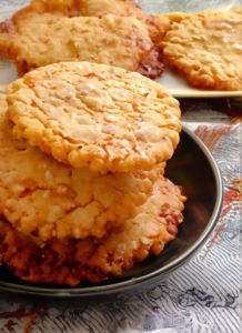 Florentine Lace Cookies Florentine Lace Cookies 12 Tomatoes, Florentine Cookies Recipe, Lace Cookies Recipe, Florentine Cookies, Rice Cookies, 12 Tomatoes Recipes, Lace Cookies, Family Baking, 12 Tomatoes