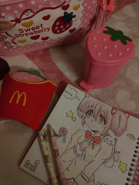 my draw!! Cutecore Sketchbook, Creepy Core, Crayon Drawings, Vauxhall Insignia, Kawaii Core, Kawaii Room, Art Drawings Sketches Simple, Sketchbook Art Inspiration, Sticker Book