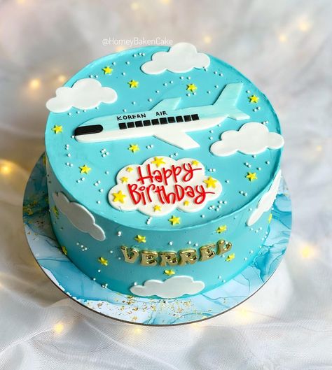 Airplane-themed birthday cake with clouds and plane design Aeroplane Cake Design, Boys Theme Cake, Plane Cakes For Boys, Airplane Cake For Men, Aeroplane Theme Cake, Airplane Cakes For Boys, Airplane Cake Ideas, Airplane Theme Cake, Cake With Clouds