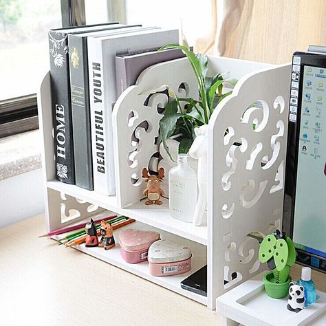 19 Organizational Products That'll Make Tidying Up So Much Easier White Desk Tidy, Desk Organizer Shelf, Desk Organization Tips, Mini Bookshelf, Shabby Chic Office, Chic Desk, White Desk, Pen Organization, Wood Plastic Composite