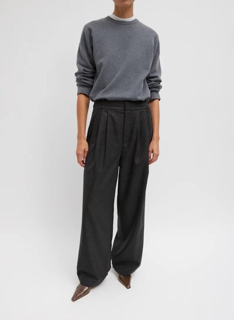 Women's Pants & Shorts Collection | Pants & Shorts For Women | Tibi – Tibi Official Wool Pants Outfit, Oversized Trousers, High Tension, Grey Trousers, Pants Fit, Style Basic, Cuffed Pants, Mother Denim, Pleated Pants