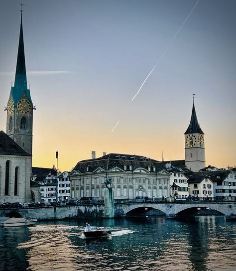 https://flic.kr/p/2nW5d2T | Zurich vibe | A great visit to Zurich in Switzerland. Took a walk along the river limmat and soaked up the late summer vibe. The city of Zurich, is a global center for banking and finance, lies at the north end of Lake Zurich in northern Switzerland. bit.ly/zurich_greentech More on Instagram: bit.ly/instagramlarsling Photo and video credit: Lars Ling linktr.ee/larsling All rights reserved (c) copyright Zurich Aesthetic, Banking And Finance, Lake Zurich, 2023 Vision, Countries To Visit, Zurich Switzerland, Late Summer, Zurich, A Walk