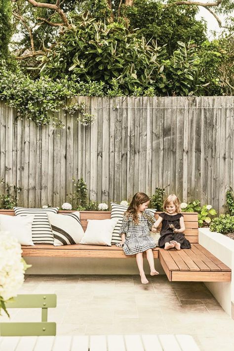 Renovated and reimagined for a growing family, this 1960s coastal duplex in Sydney is enjoying a bright and beautiful new lease of life. Built In Garden Seating, Timber Bench Seat, Built In Bench Seating, Garden Bench Seating, Outdoor Bench Seating, Timber Stair, Outdoor Cooking Spaces, Deck Seating, Star Jasmine