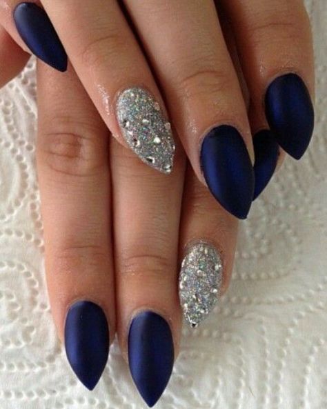 Navy And Silver Nails, Bright Blue Nails, Blue And Silver Nails, Dark Blue Nails, Navy Nails, Navy Blue Nails, Silver Glitter Nails, Formal Nails, New Nail Designs