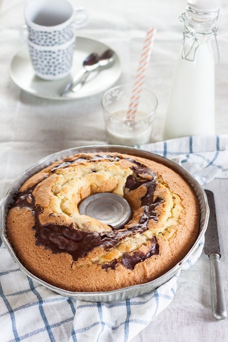 A marbled ciambellone for breakfast | La Cucina Italiana - De Italiaanse Keuken - The Italian Kitchen | Scoop.it Coffe Mug Cake, Torte Cupcake, Bundt Cakes, Homemade Jam, Classic Italian, Bundt Cake, Let Them Eat Cake, Coffee Cake, Sweet Recipes