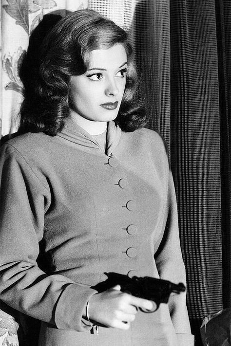 Femme Fetal, Jane Greer, Katharine Ross, Yvonne Craig, Women Images, Vintage Actresses, Fritz Lang, Vintage Pics, Hollywood Waves