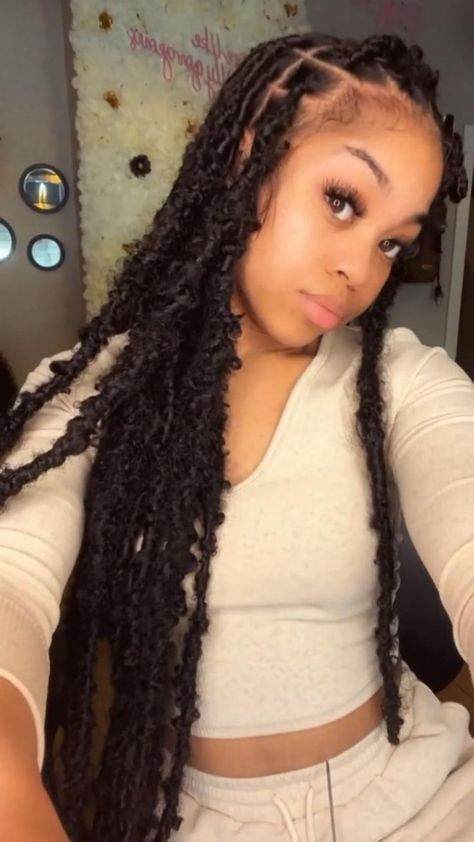 Long Butterfly Locs, Butterfly Locs, Faux Locs Hairstyles, Hair Twist, Cute Braided Hairstyles, Braids Hairstyles Pictures, Cute Box Braids Hairstyles, Twist Styles, Protective Hairstyles Braids