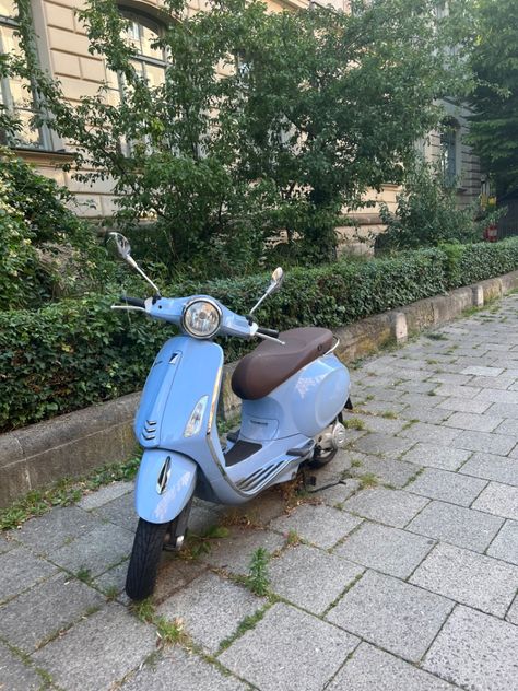 Blue Vespa Aesthetic, Vespa Blue, Vespa Aesthetic, Blue Vespa, Streets Aesthetic, European Streets, Germany Aesthetic, Blueberry Girl, Driver License