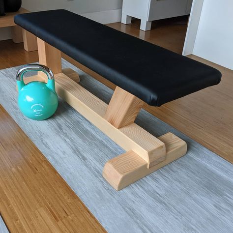 Home Gym Bench, Home Made Gym, Gym Bench, Diy Fitness, Diy Gym Equipment, Home Gym Garage, Workout Room Home, Diy Home Gym, Diy Gym