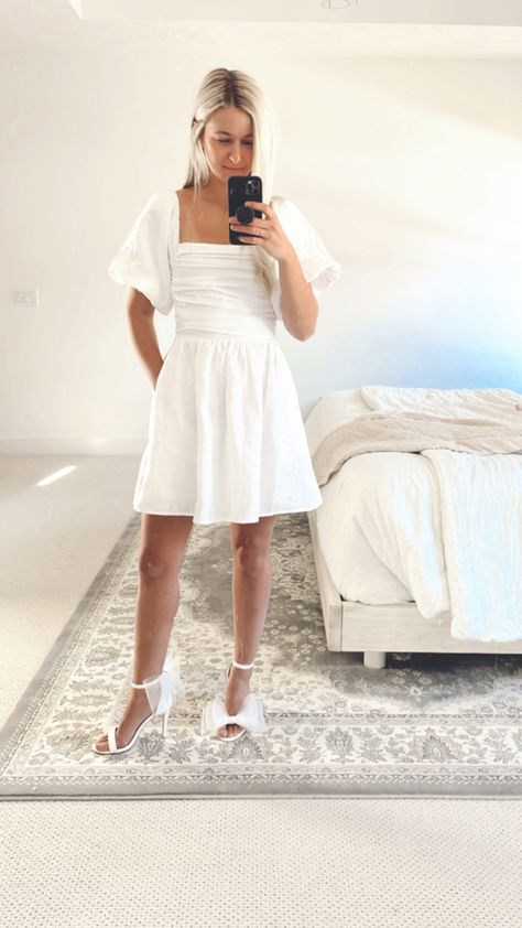 Wedding Rehearsal Outfit Casual, Spring Bridal Shower Dress For Bride, Bridal Shower Dress With Sleeves, White Dresses Bridal Shower Brides, Bridal Shower Outfit Bride, Couples Shower Outfit Brides, Midsize Bridal Shower Outfit, Bridal Shower Outfit For Bride Spring, Engagement Party Dress For Bride Casual