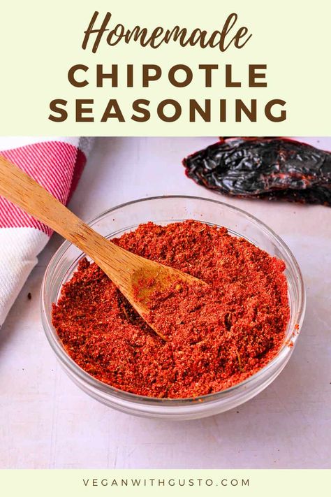 Chipotle Powder Recipe, Chipotle Seasoning Recipe, Raspberry Salsa Recipe, Bowl Recipes Easy, Spice Rubs, Southwestern Recipes, Homemade Chipotle, Chipotle Seasoning, Vegetarian Chili Recipe