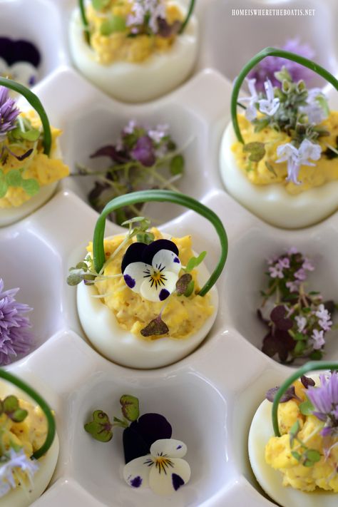 Bridal Party Foods, Egg Baskets, Dessert Hacks, Edible Flowers Recipes, Easter Appetizers, Peter Cottontail, Deviled Egg, Eggs Recipe, Egg Basket