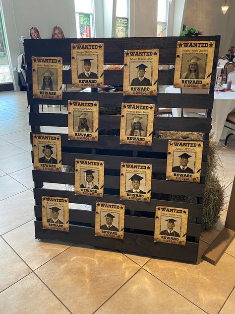 Most Wanted Party Theme, Peaky Blinders Party Decorations Ideas, Men Themed Birthday Party, Pesky Blinders Party, Prohibition Themed Party, Mafia Themed Birthday Party, Narco Party Theme, Country Grad Party, Peaky Blinders Party Theme