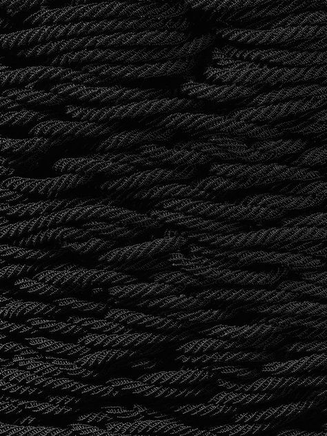 Art Comes First: Inspirations Wallpaper Texture, Motifs Textiles, Black Gold Jewelry, Black Rope, Beaded Rope, Wallpapers Iphone, Fade To Black, Dark Matter, Texture Background